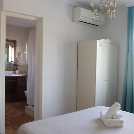 Casa Dia Y Noche מלון קלפה